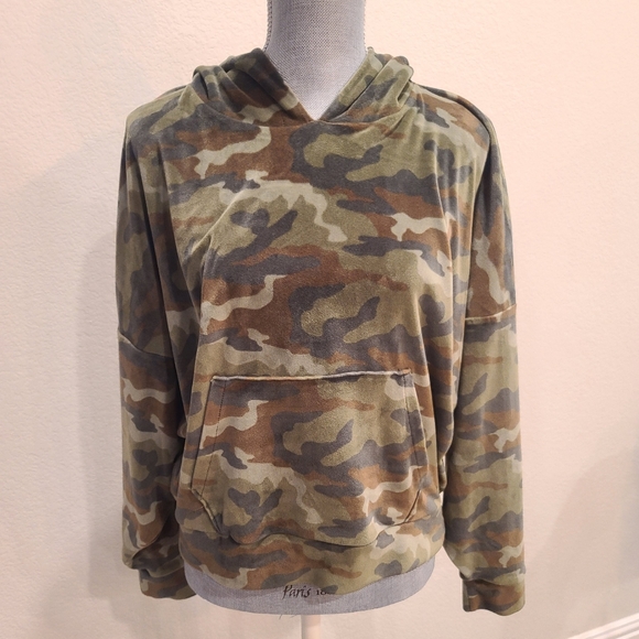 American Eagle Camouflage Hoodie Vamp Sleeve Sweatshirt Size Medium - Picture 5 of 5